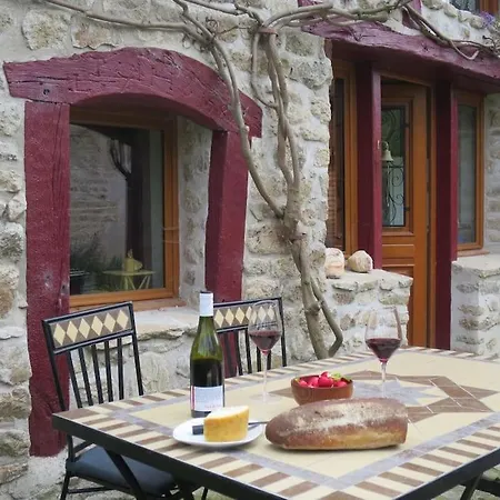 A La Ferme Qui Prend Racines Viscomtat
